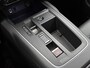 Citroën C5 Aircross SUV Plus Hybrid 145pk Automaat | Navigatie | Achteruitrijcamera | Climate Control | Cruise Control | Parkeersensoren v+a | Keyless | Half lederen comfortstoelen | Stoelverwarming | Led koplampen | Armsteun | Apple Carplay / Android Auto | Adaptief demping systeem | DAB+ radio | Donker getint glas | 18" lichtmetalen velgen |