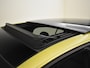 Volkswagen Golf 1.4 eHybrid GTE l Pano Dak l Matrix IQ Light l Keyless Entry l Dodehoek detectie | Stoel en Stuurverwarming l Adaptive Cr Control l Camera l DAB | Navi | 19" LMV