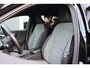 Volvo XC40 2.0 B4 Momentum Business Camera, Stoel/Stuurverwarming, Trekhaak, Cruise Control