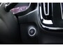 Volvo XC40 2.0 B4 Momentum Business Camera, Stoel/Stuurverwarming, Trekhaak, Cruise Control