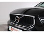 Volvo XC40 2.0 B4 Momentum Business Camera, Stoel/Stuurverwarming, Trekhaak, Cruise Control