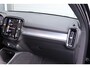Volvo XC40 2.0 B4 Momentum Business Camera, Stoel/Stuurverwarming, Trekhaak, Cruise Control
