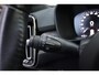 Volvo XC40 2.0 B4 Momentum Business Camera, Stoel/Stuurverwarming, Trekhaak, Cruise Control