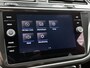Volkswagen Tiguan 1.5 TSI ACT R-Line 150 PK | Automaat | Keyless | Digitale Cockpit | Elektrische Achterklep | Art-Velours Stoelen | Parkeersensoren | Stoelverwarming |