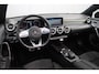 Mercedes-Benz A-klasse 200 AMG / Night pakket Edition | Panoramadak | Camera | Navigatie | Stoelverwarming | Cruise control |