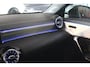 Mercedes-Benz A-klasse 200 AMG / Night pakket Edition | Panoramadak | Camera | Navigatie | Stoelverwarming | Cruise control |