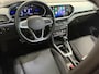 Volkswagen T-Cross 1.0 TSI Life Active | Adaptive cruise | Clima | Stoelverwarming | Achteruitrijcamera | Carplay |