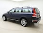 Volvo XC70 2.4 D5 AWD 215PK AUTOMAAT Nordic+ / 5 cilinder / NIVEAU REGELING  / Afn trekhaak / 18 inch / Schuif-kanteldak / Stoelverwarming / Elek stoel / Pdc voor+achter.