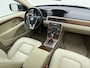 Volvo XC70 2.4 D5 AWD 215PK AUTOMAAT Nordic+ / 5 cilinder / NIVEAU REGELING  / Afn trekhaak / 18 inch / Schuif-kanteldak / Stoelverwarming / Elek stoel / Pdc voor+achter.