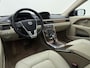 Volvo XC70 2.4 D5 AWD 215PK AUTOMAAT Nordic+ / 5 cilinder / NIVEAU REGELING  / Afn trekhaak / 18 inch / Schuif-kanteldak / Stoelverwarming / Elek stoel / Pdc voor+achter.
