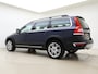 Volvo XC70 2.4 D5 AWD 215PK AUTOMAAT Nordic+ / 5 cilinder / NIVEAU REGELING  / Afn trekhaak / 18 inch / Schuif-kanteldak / Stoelverwarming / Elek stoel / Pdc voor+achter.