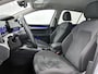 Volkswagen Golf 1.0 TSI Life | 110 PK | Ergo Stoelen (Massage + Memory) | Parkeersensoren | Lichtmetalen Velgen | Carplay / Android Auto