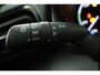 Toyota Yaris Cross 1.5 Hybrid Dynamic | Adaptive Cruise Control | Achteruitrijcamera | Stoelverwarming | Apple Carplay | Android Auto |