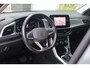 Volkswagen T-Roc 1.5 TSI Life 75 Edition 150pk DSG I Navi I Carplay I Camera I DAB I LED I ACC