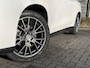Leapmotor C10 Design REEV 28.4 kWh 215PK Automaat Navigatie, Camera 360, Lichtmetalen velgen, Elektrische Achterklep, Kunstlederen bekleding, Stoel Verwarming & Ventilatie