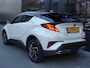 Toyota C-HR / C-HR+ 2.0 Hybrid LUXURY Bi-Tone (Navi/Carplay,Camera,AdaptiveCruise,PDC,LuxeLeer,Keyless,JBL,Stoelverwarming)