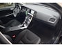 Volvo V60 1.5 T3 Momentum Autm. |NAVIGATIE|XENON|PDC|STOELVW