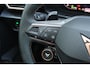 CUPRA Formentor 1.5 TSI e-Hybrid VZ Performance 272pk | SoH 100% | Panorama dak | Elektrisch wegklapbare trekhaak | Stoel/stuur verwarming | Elektrisch verstelbare stoel met memory | 360° Camera | Elektrische kofferbakklep | Keyless entry/start | Adaptive cruise controle | Schakelflippers | Apple CarPlay/Android Auto | Draadloze telefoonlader | Climate controle | Navigatie | Sfeerverlichting