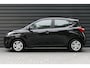 Hyundai i10 1.0 65PK COMFORT / NAVI / LED / AIRCO / 15"LMV / BLUETOOTH / CRUISECONTROL / 1E EIGENAAR / SCHITTERENDE STAAT !!