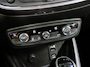 Opel Crossland X 130PK Ultimate | LEER | Camera | Winterpakket | Climate Control | Camera | Navigatie | LED lampen | 17"LMV | AppleCarplay/AndroidAuto | AUTOMAAT | Isofix | Privacy Glass | Parkeersensoren |