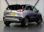 Opel Crossland X 130PK Ultimate | LEER | Camera | Winterpakket | Climate Control | Camera | Navigatie | LED lampen | 17"LMV | AppleCarplay/AndroidAuto | AUTOMAAT | Isofix | Privacy Glass | Parkeersensoren |