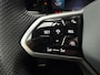 Volkswagen Golf Variant 1.5 eTSI R-Line Business | headup display | wegklapbare trekhaak | stuurverwarming | stoelverwarming |
