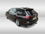 Volkswagen Golf Variant 1.5 eTSI R-Line Business | headup display | wegklapbare trekhaak | stuurverwarming | stoelverwarming |