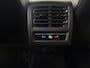 Volkswagen Golf Variant 1.5 eTSI R-Line Business | headup display | wegklapbare trekhaak | stuurverwarming | stoelverwarming |