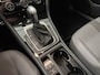 Volkswagen Golf 1.4 TSI DSG R-Line / Sensoren / Trekhaak / Stoelverwarming