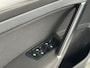Volkswagen Golf 1.4 TSI DSG R-Line / Sensoren / Trekhaak / Stoelverwarming