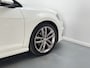 Volkswagen Golf 1.4 TSI DSG R-Line / Sensoren / Trekhaak / Stoelverwarming