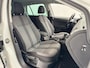 Volkswagen Golf 1.4 TSI DSG R-Line / Sensoren / Trekhaak / Stoelverwarming