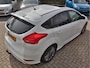 Ford Focus 1.5 ST-Line | Schuif- Kanteldak | Trekhaak | Camera | 44.999km NAP |