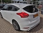 Ford Focus 1.5 ST-Line | Schuif- Kanteldak | Trekhaak | Camera | 44.999km NAP |