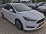 Ford Focus 1.5 ST-Line | Schuif- Kanteldak | Trekhaak | Camera | 44.999km NAP |