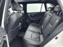 Toyota RAV4 2.5 Plug-in Hybrid AWD Bi-Tone Plus | BTW | Schuif/kantel panoramadak | JBL | 360 Camera + camera binnenspiegel | Stoelventilatie | stoel+stuurverwarming | Memory Seat | Dodehoek detectie | Navigatie | Apple CarPlay/Android Aut