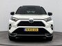 Toyota RAV4 2.5 Plug-in Hybrid AWD Bi-Tone Plus | BTW | Schuif/kantel panoramadak | JBL | 360 Camera + camera binnenspiegel | Stoelventilatie | stoel+stuurverwarming | Memory Seat | Dodehoek detectie | Navigatie | Apple CarPlay/Android Aut