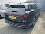 Volkswagen Passat Variant 1.5 eHybrid 204pk Business Trekhaak Navigatie