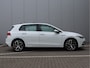 Volkswagen Golf 1.5 eTSI | Pano | IQ.light | Winter pakket | Org. NL