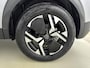 Peugeot e-2008 Allure 50kWh | ACCU 100% | Navigatie | Parkeerhulp | CarPlay | LED lampen | AUTOMAAT
