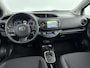 Toyota Yaris 1.5 Hybrid Dynamic Bi-Tone | Navigatie | Fietsendragerbeugel | Achteruitrijcamera | Climate Control | Cruise Control | Keyless entry/Start |
