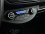 Toyota Yaris 1.5 Hybrid Dynamic Bi-Tone | Navigatie | Fietsendragerbeugel | Achteruitrijcamera | Climate Control | Cruise Control | Keyless entry/Start |