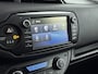 Toyota Yaris 1.5 Hybrid Dynamic Bi-Tone | Navigatie | Fietsendragerbeugel | Achteruitrijcamera | Climate Control | Cruise Control | Keyless entry/Start |