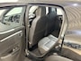 Dacia Spring Comfort Plus 27 kWh Automaat | 1e eigenaar | Navi | Bluetooth | Apple CarPlay/Android Auto | Lichtmetalen Velgen | Parkeersensoren | Airco | Elektrische Ramen |