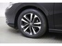 Volkswagen Golf 1.5 TSI - Panorama, Carplay, Digitaal Cockpit, Stoelverwarming