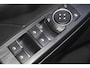 Ford Kuga 2.5-225pk PHEV Vignale. In uiterst nette staat verkerende Ford Kuga in de zeer chique Vignale uitvoering met slechts 23.000km ! Adapt. cruise cntrl, side- en lane assist, trekhaak, head-up display, B&O soundsyst., lederen int., stuur-, stoel-, achterbank- en voorraamverw. etc.
