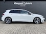 Volkswagen Golf 1.5 eTSI R-Line 150 pk Business+ | 1e eigenaar | navigatie | IQ light | camera | sfeerverlichting | stoel-stuurverw.