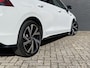 Volkswagen Golf 1.5 eTSI R-Line 150 pk Business+ | 1e eigenaar | navigatie | IQ light | camera | sfeerverlichting | stoel-stuurverw.