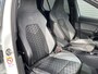 Volkswagen Golf 1.5 eTSI R-Line 150 pk Business+ | 1e eigenaar | navigatie | IQ light | camera | sfeerverlichting | stoel-stuurverw.