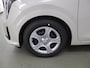 Kia Picanto 1.0 GDi DynamicLine | Airconditioning | Cruise control | Navigatie | Rijstrookvolgassistentie | Achteruitrijcamera |